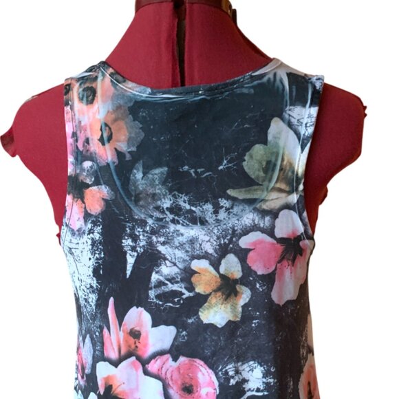 NWD - Floral Sleeveless Top - Black and Pink with rinestone details - Medium - Picture 6 of 8